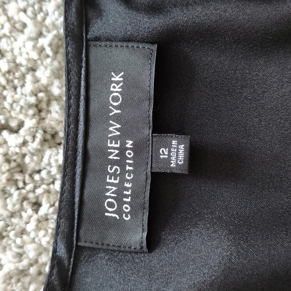 NWT Jones New York Collection Black Lace Tank Size 12 - Picture 2 of 6